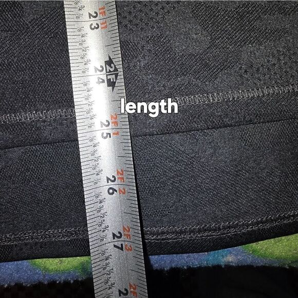 NWOT Ideology Tank Tops (TK39) - Picture 3 of 8